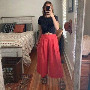 Athleta Red Capris